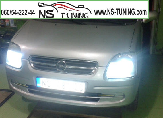Xenon svetla opel Agila